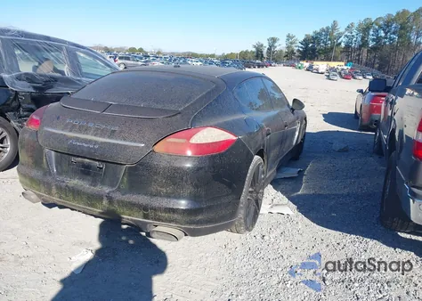 2011 Porsche Panamera 4 z USA, uszkodzony, nr VIN WP0AA2A7XBL010898